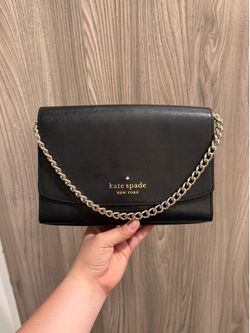 Black Kate spade crossbody purse