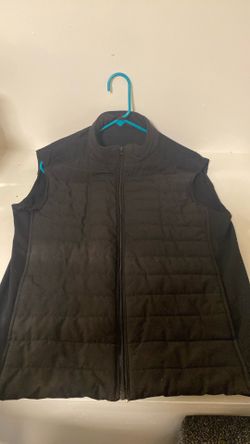 Zara puffer vest, size Medium (USA M / EUR M).