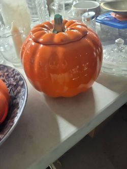 3 pumpkins Halloween