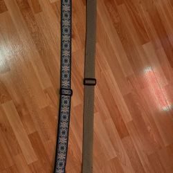 2 Guitar Straps One Fender One Perris