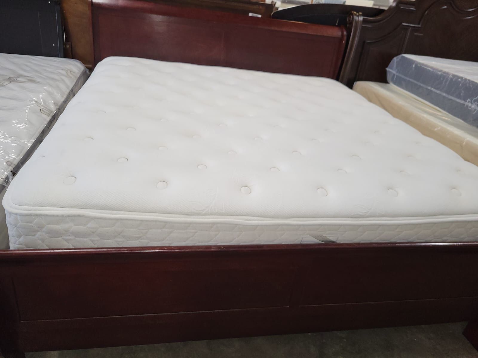 BED FRAME WITH MATTRESS AND BOX SPRING KING SIZE FREE DELIVERY