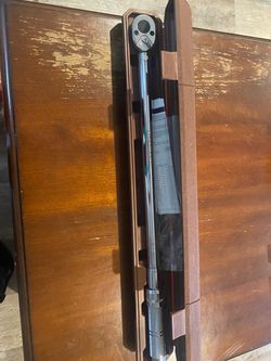 Paramount Torque Wrench 50ft-lb to 250ft-lb