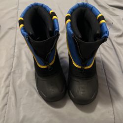 Little Boys Size 12 Snow Boots