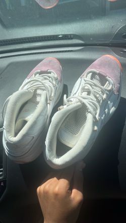 Ai shoes