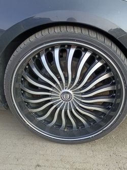 22" Bourghini Rims with 235x30 tires