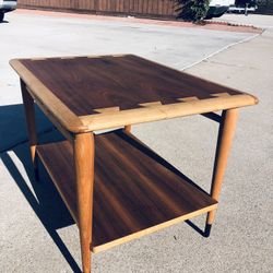 Mid Century LANE  side Table $ 245 Dlls 