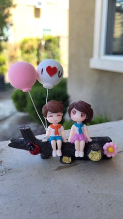 💑 Couple Figurine | Home Decor Gift Idea | Love Statue | Office & Car Decor | 3 inch
