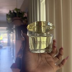 Versace Yellow Diamond Perfume Fragrance