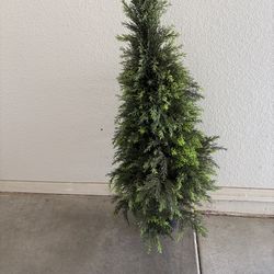 Artificial Cedar Topiary Tree