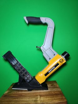 Bostitch Flooring Nailer