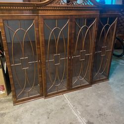 Hanson Wood Hutch