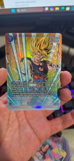 Son Goku SR★ Holo Dragon Ball Super Card FB05-030