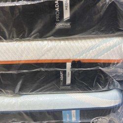 King Queen Size Tempurpedic ProAdapt,  ProBreeze,  LuxeBreeze Mattress  Pro Breeze /Luxe Adapt /Pro Adapt /Adapt /cloud /Tempur pedic contour Supreme 