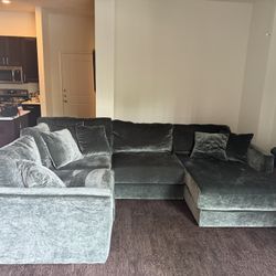 Jackson Furniture Remington 4-Piece Sectional in Pine 