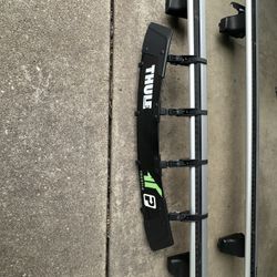 Thule Crossbar 