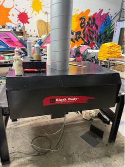 Black Body Commercial Conveyor Dryer for Screen Printing – Working Condition