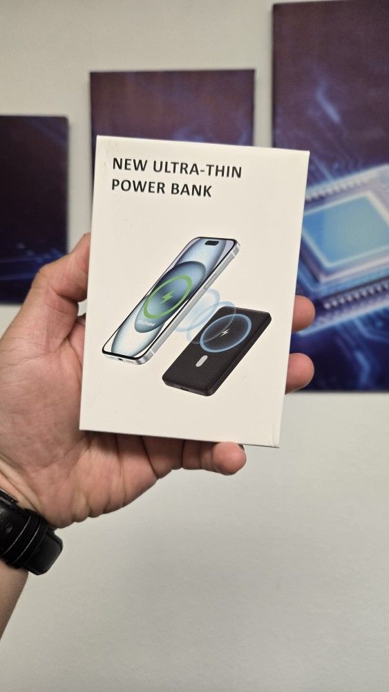 MagSafe compatible portable Battey Pack - 10,000mAh for iPhone and Samsung