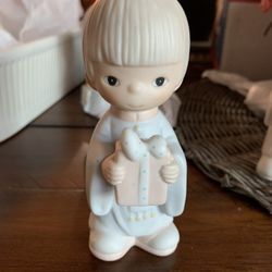 Precious Moments  Statue