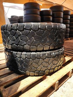 LT 37 12.50R 18 TOYO OPEN COUNTRY ALL TERRAIN 3712.5018 USED TIRES (PAIR) MOUNT BALANCE INCLUDED