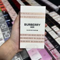 Brand New Men And Female Perfumes For Sale Singles And Bulk Wholesale All Available With Great Prices ✅✅