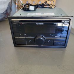 Kenwood Excelon Stereo 