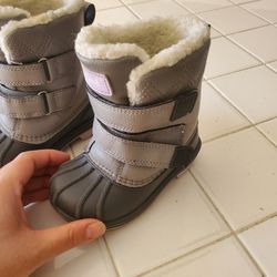 Snow Boots (Toldder 6)