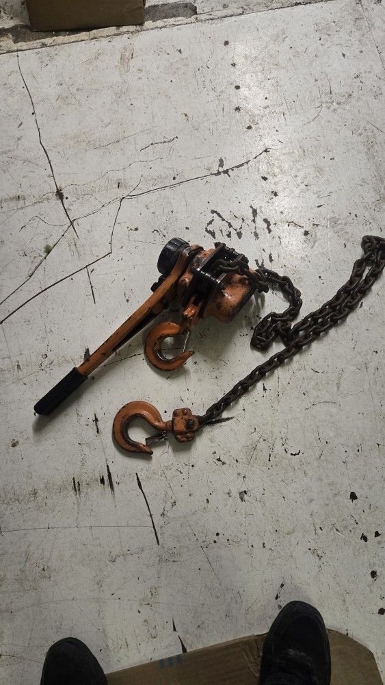 Chain Hoist