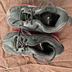 Nike Shoes-size 6.5 Toddler 