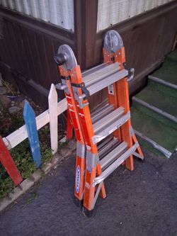 14 ft. Reach Height Multi Position Fiberglass PRO Ladder with 300 lb. Load Capacity $80】】