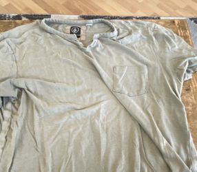 Volcom green polo