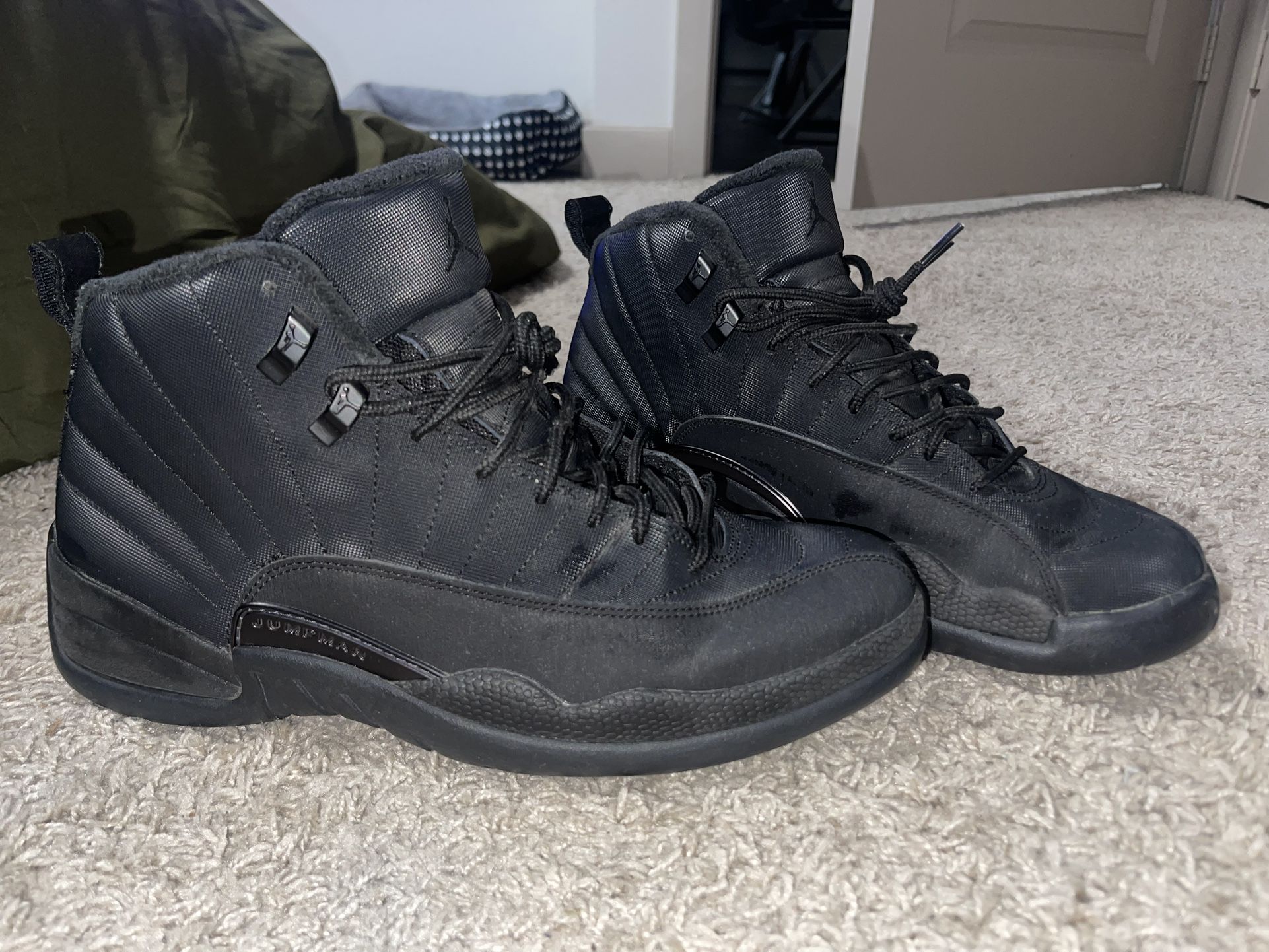 Air Jordan 12 RETRO Winterized ‘Triple black’