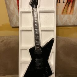  Firefly FFLX Jim Hetfield-style, "Man to Wolf"