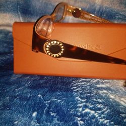 COACH  FRAMES