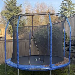 Free trampoline