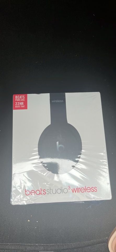 New Beats Studio 3