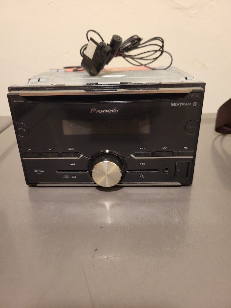Pioneer Stereo