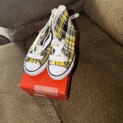 Converse Yellow/ Black Plaid Size 11c