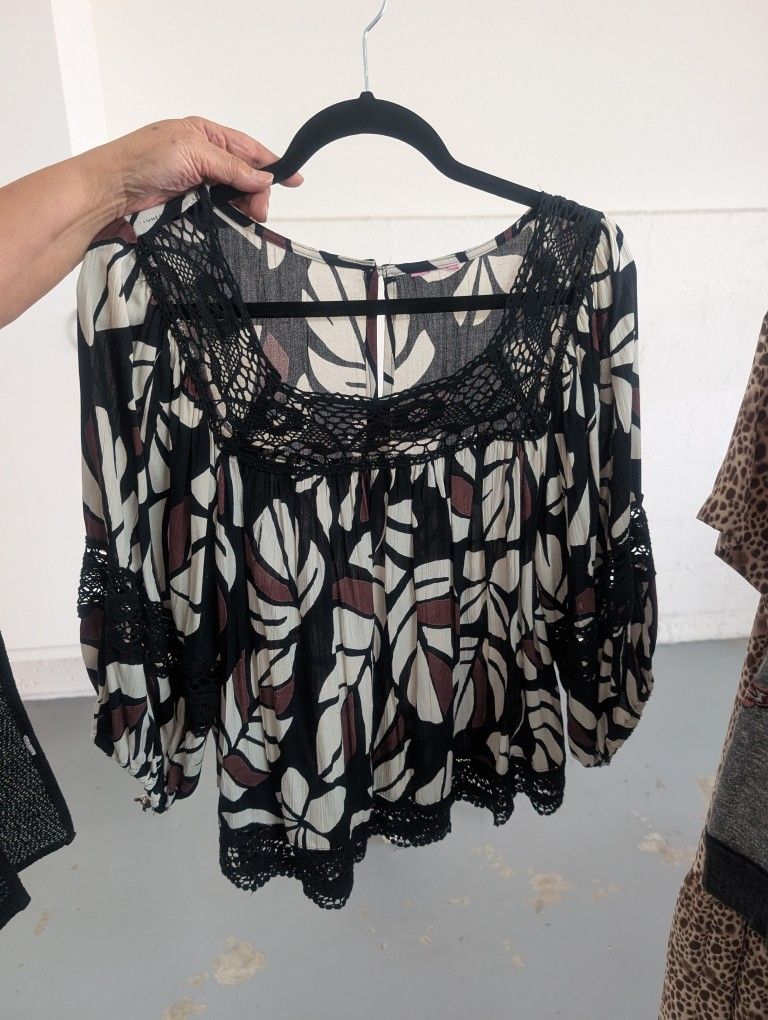 Women's Clothing Like New 16 Or XXL 