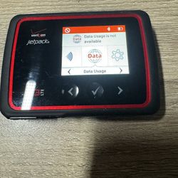 Verizon JetPack WiFi HotSpot Model: 6620L