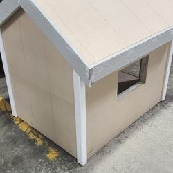 Dog House 