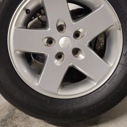 JEEP  FACTORY OEM 17 INCH WHEEL RIM