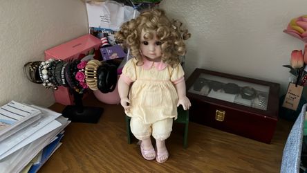 $25 Collectible Porcelain Doll