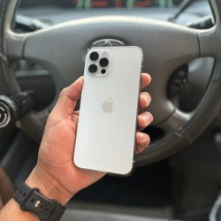 iPhone 12 Pro 128GB UNLOCKED 