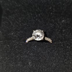 Gold Ring, W/ Lab Created Diamonds. 1&7/8 Total Weight