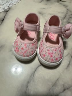 Pink rose girl shoes size 5