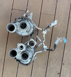 Turbos 4.4L engine Range Rover, BMW 2024