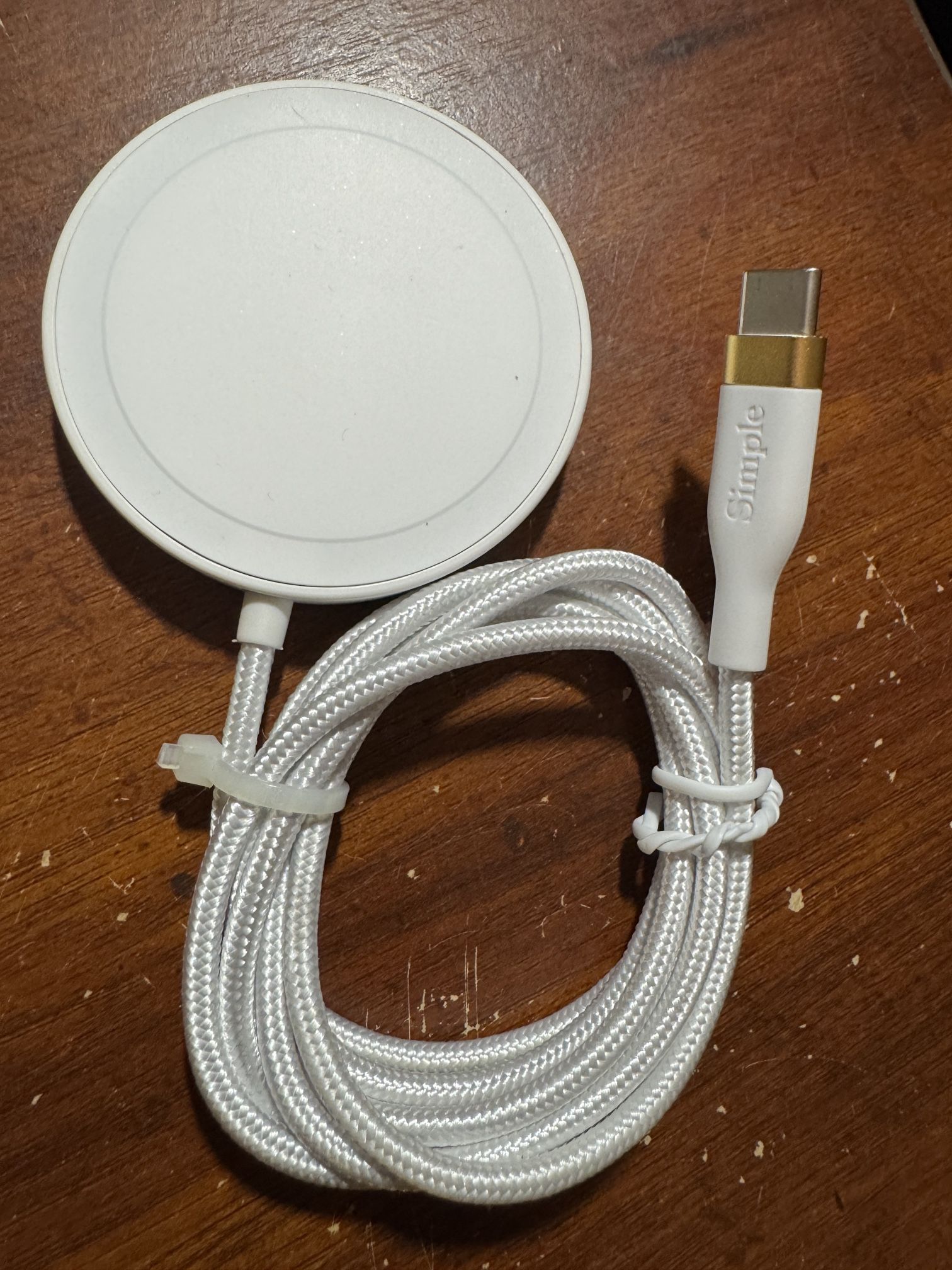 Brand New Simple 15 Watt Magnetic Charger with Stand & Lifetime Warranty.