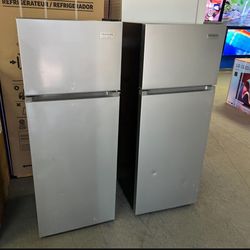 Frigidaire Gallery 7.5Cu Top Freezer Open Box 