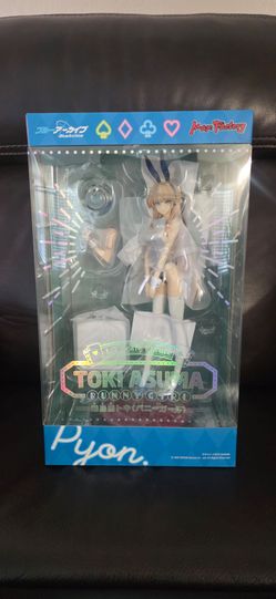 Max Factory Toki Asuma Bunny Girl 1/7 Scale Figure