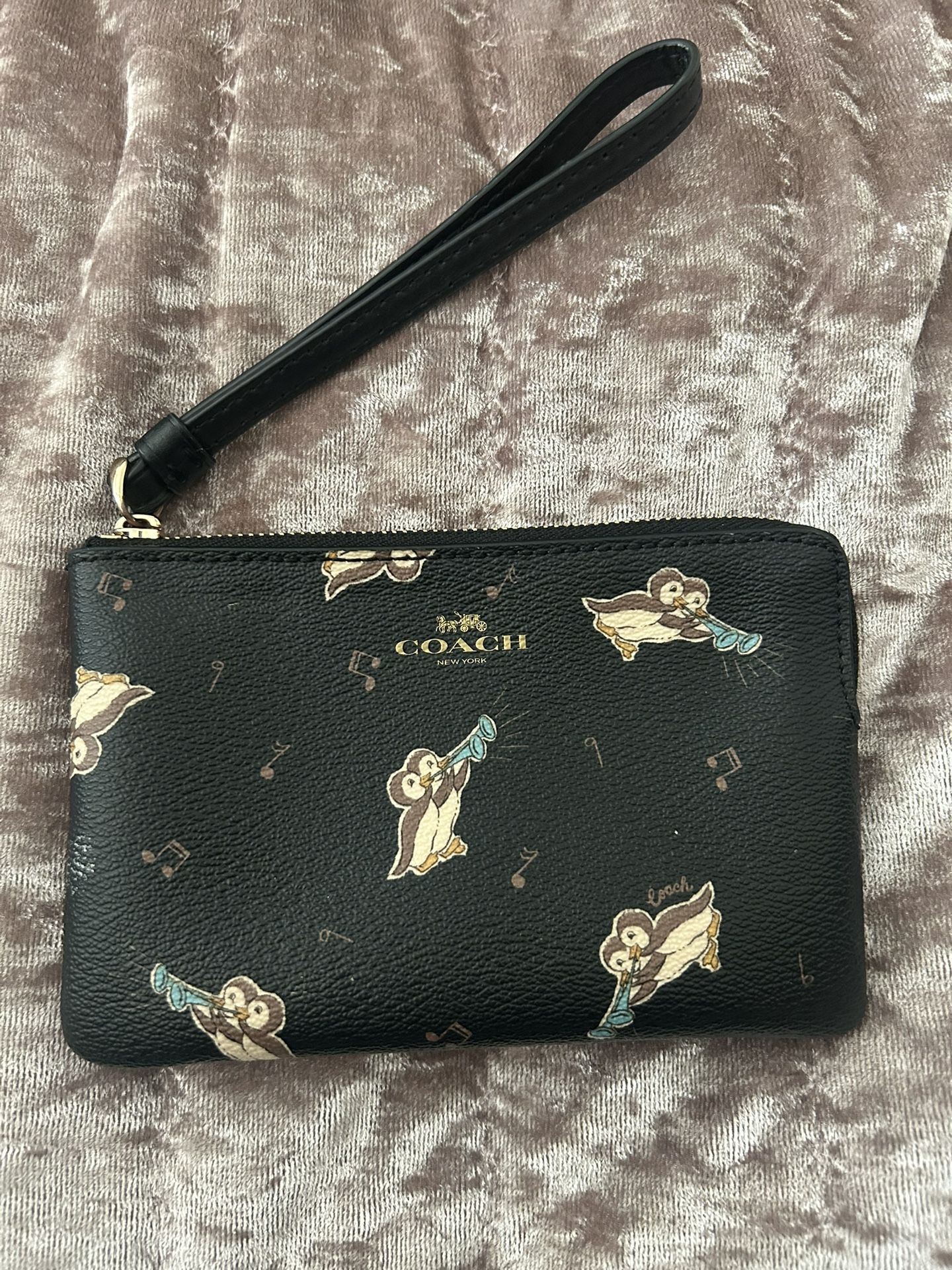 Coach zip wristlet wallet